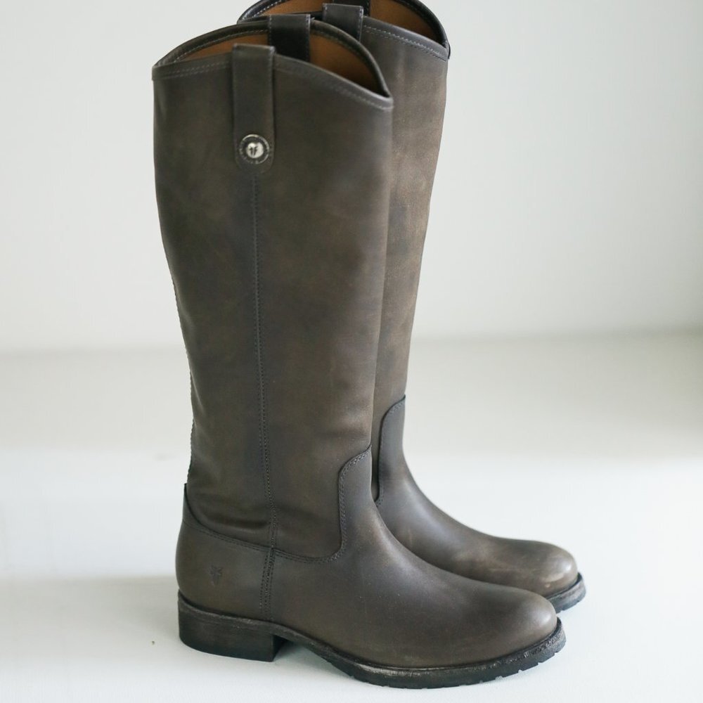 Frye LEATHER Melissa Button Lug Tall Western Style  Boot